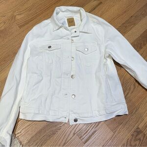 GAP Women's white Jean Jacket